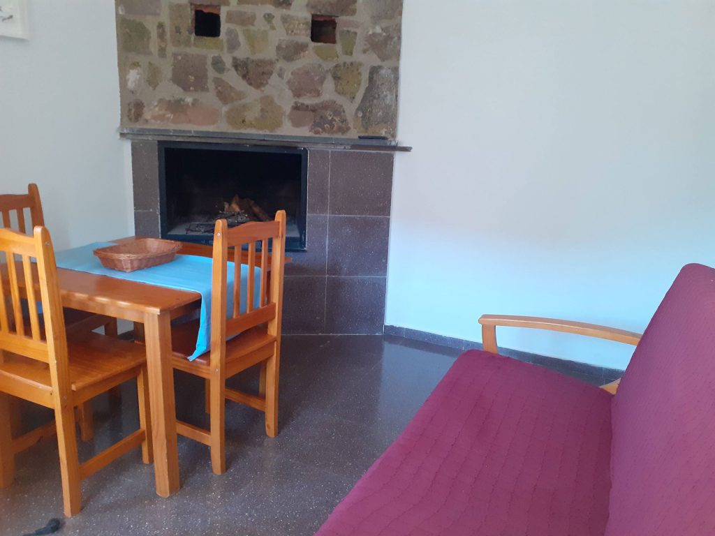 chimenea-casa-rural-purujosa-moncayo